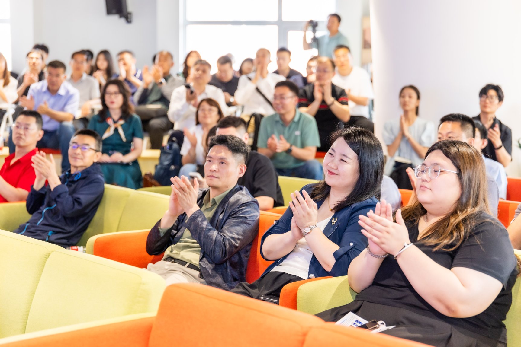 d53afbf998c34211b23a5a8fb569dde7.jpeg 6.jpeg